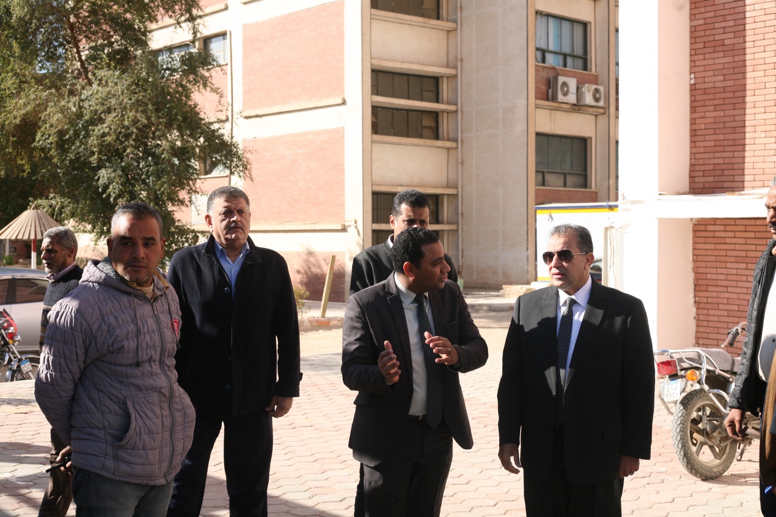 b1eec25b-06f8-4f3d-834d-d502a48c376d