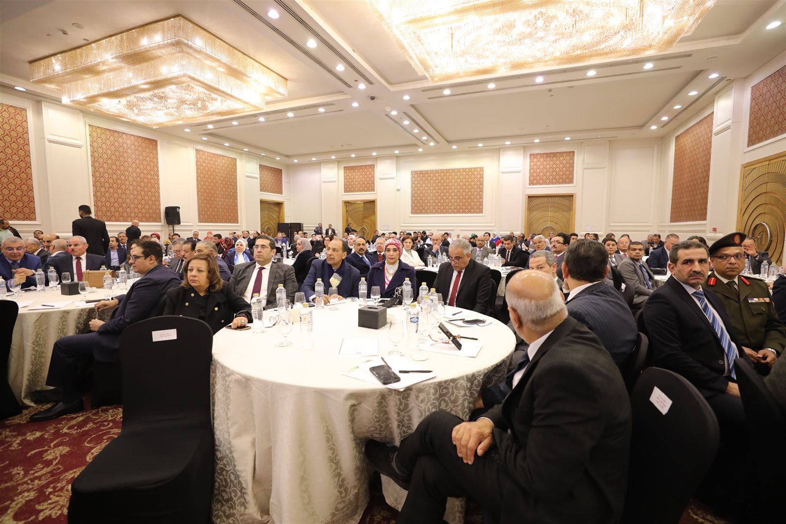 65e318e3-b150-4fa2-9af6-6dfe8983ca54