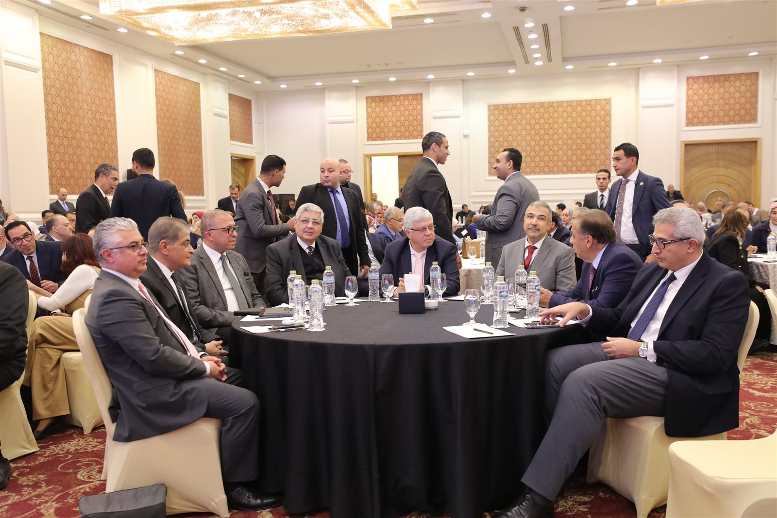 وزير التعليم العالي يطلق الدعوة التنافسية للمبادرة الرئاسية تحالف وتنمية