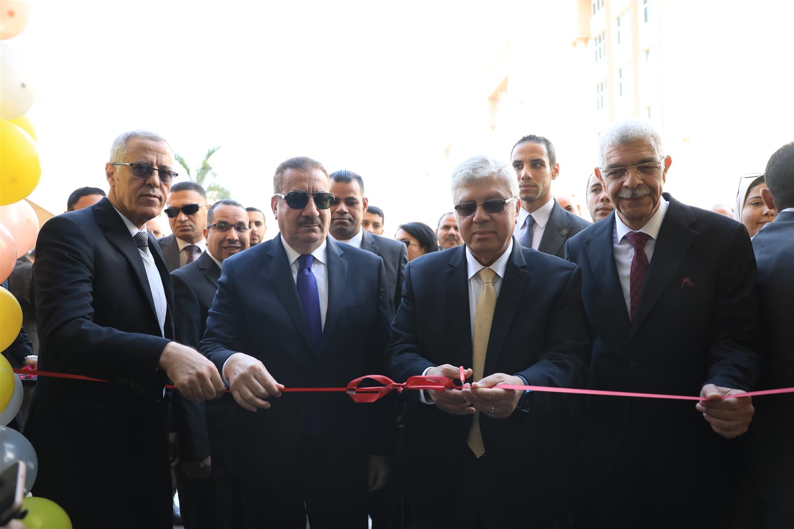 وزير التعليم العالي يتفقد جامعة المنوفية الأهلية