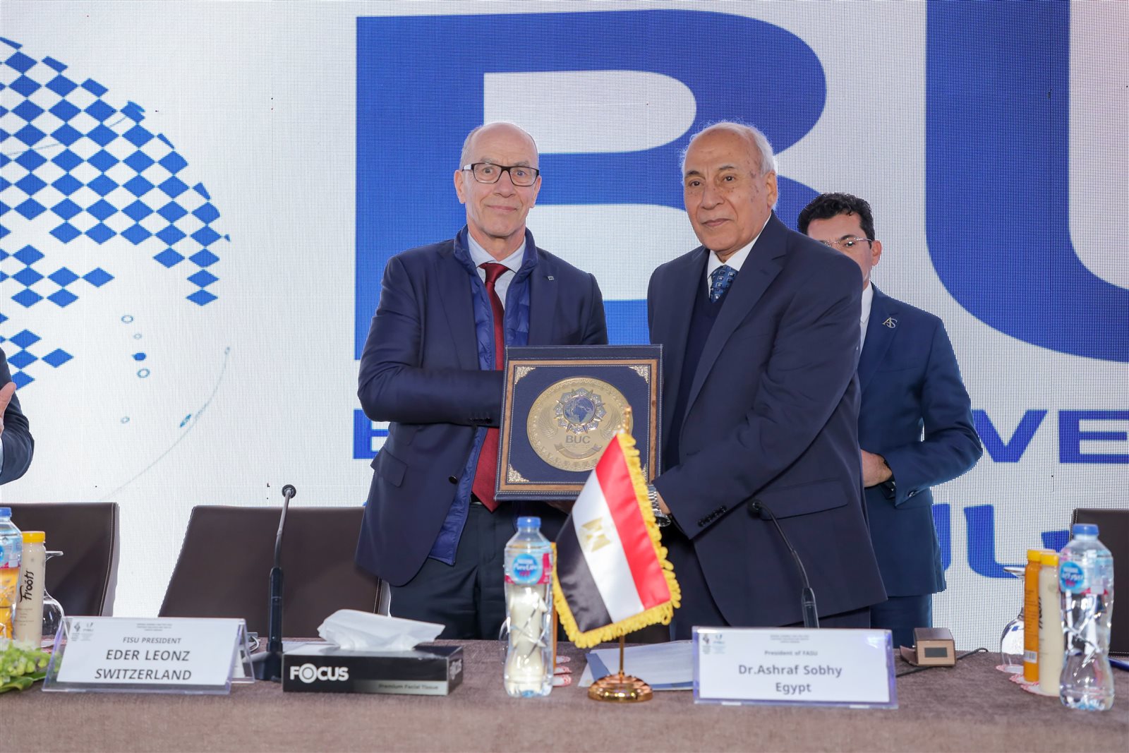 709c5fb8-e8eb-4506-a384-b0ea8e45d0f5