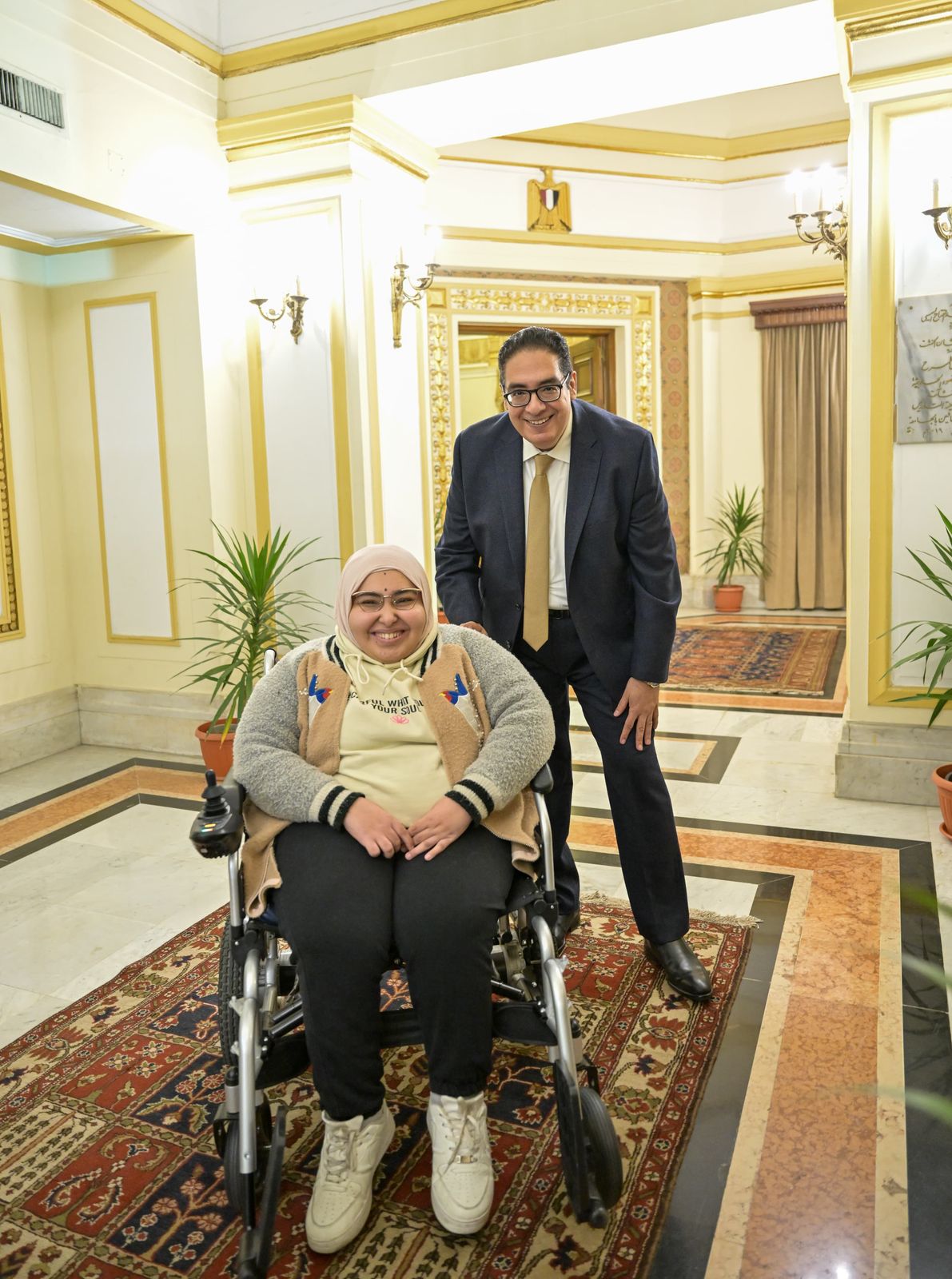 جامعة القاهرة تطلق برنامجًا تدريبيًا لتعزيز المهارات القيادية