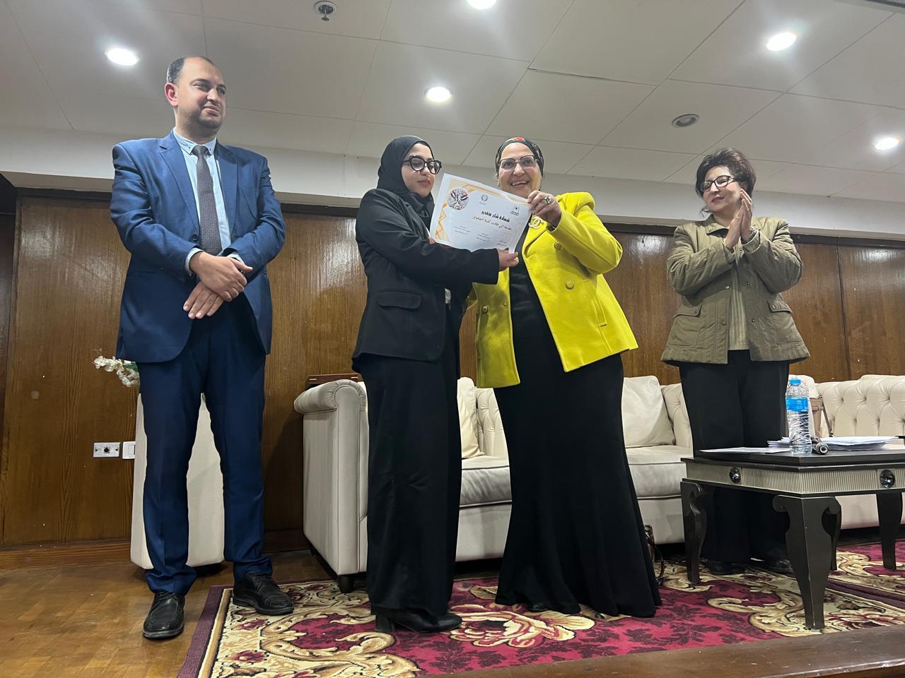 جامعة حلوان تنظم مؤتمرًا علميًا حول التحديات القانونية للروبوتات الذكية في المؤسسات الحكومية