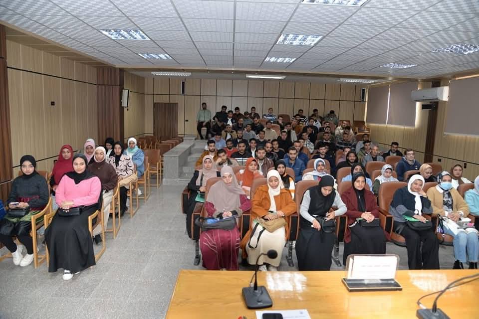 جامعة أسيوط تختتم تدريب قانوني متطور بكلية الحقوق حول صياغة العقود وصحف الدعاوى