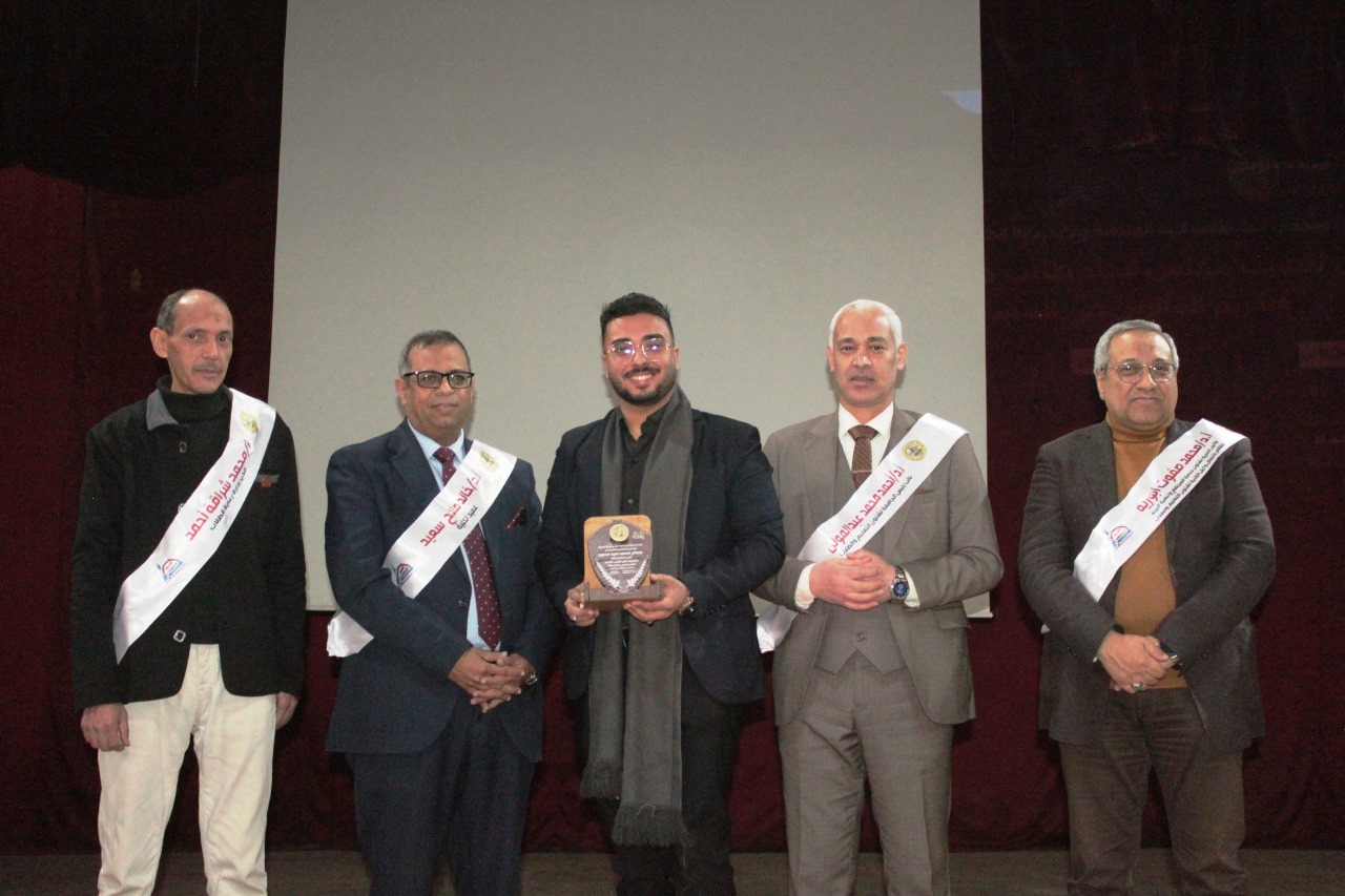 تنصيب اتحاد طلاب هندسة جامعة أسيوط 2024/2025 لدعم دور الشباب