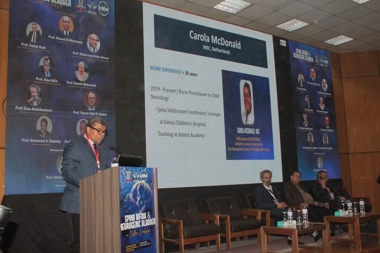 جامعة أسيوط تنظم ورشة عالمية لتطوير جراحة المسالك للأطفال