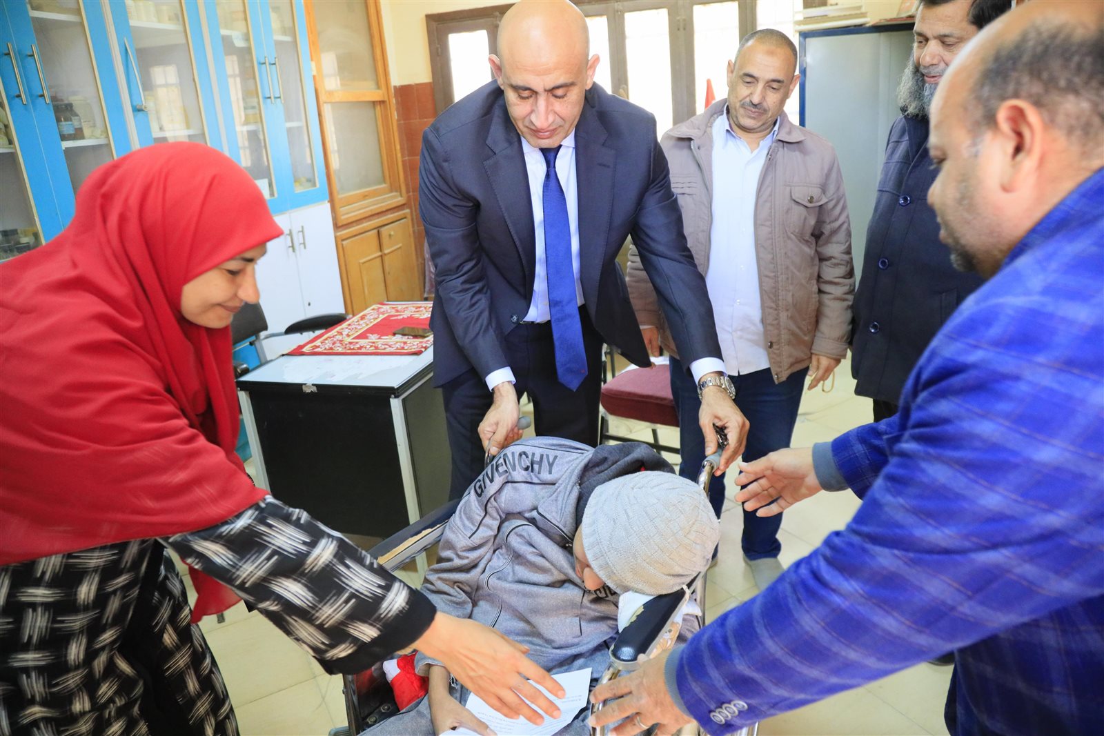 وزير التربية والتعليم يتابع سير الدراسة بمدارس الفيوم