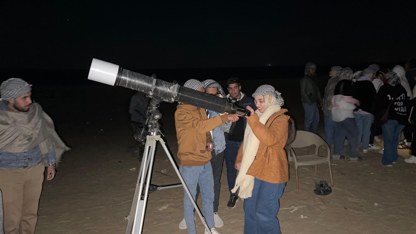 جامعة سوهاج تنظم رحلة استكشافية لرصد اصطفاف المشتري والمريخ