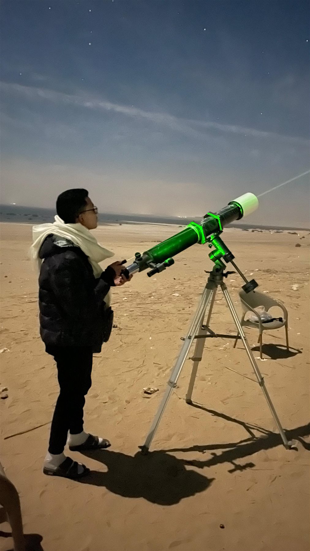 جامعة سوهاج تنظم رحلة استكشافية لرصد اصطفاف المشتري والمريخ