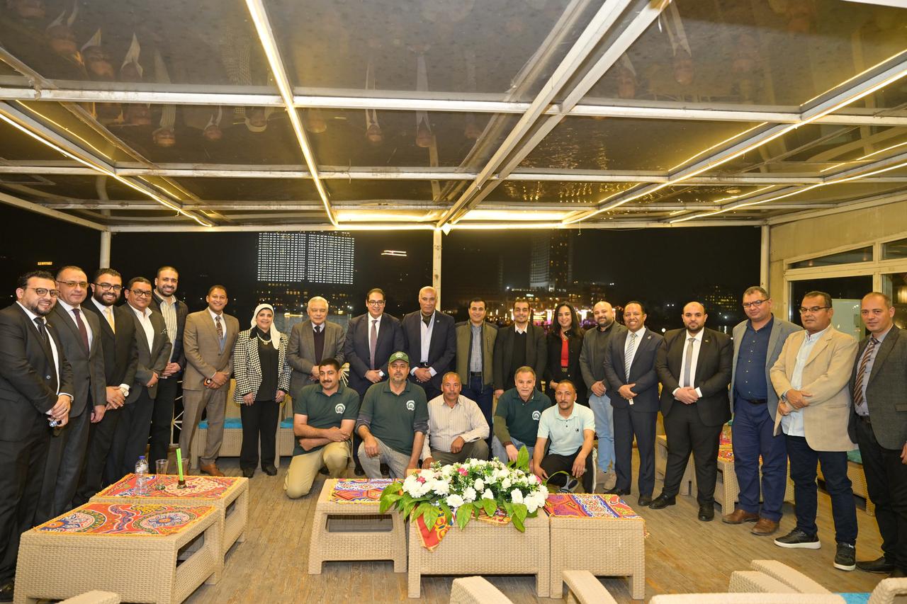 لقاء رمضاني في نادي التجديف يجمع أسرة جامعة القاهرة