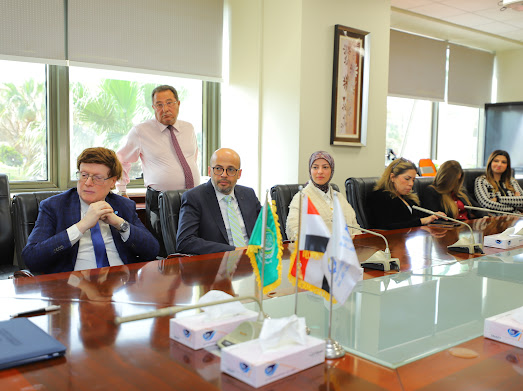 شراكة استراتيجية بين الأكاديمية العربية للعلوم والتكنولوجيا ومؤسسة شباب القادة