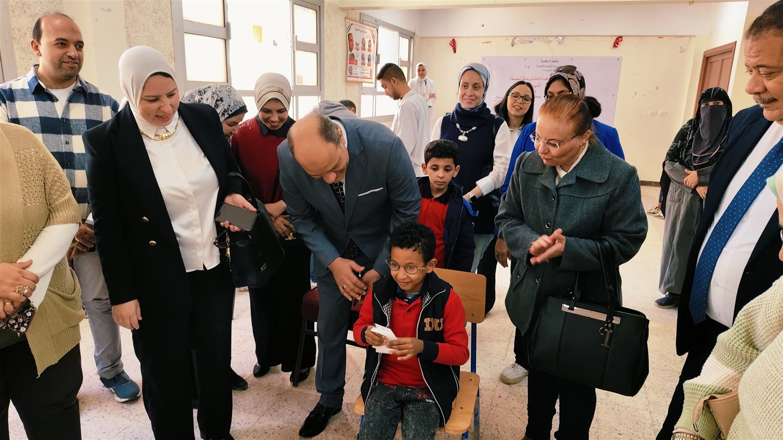 تعليم الإسكندرية يعلن انطلاق مبادرة رئاسية لصحة عيون الطلاب