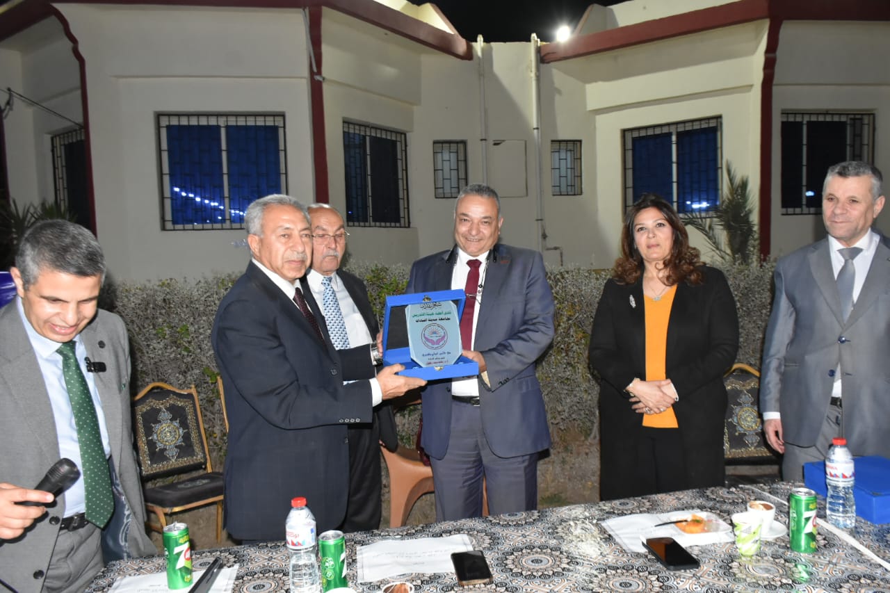 رئيس جامعة السادات تشارك أسرة الجامعة الإفطار الرمضاني الجماعي