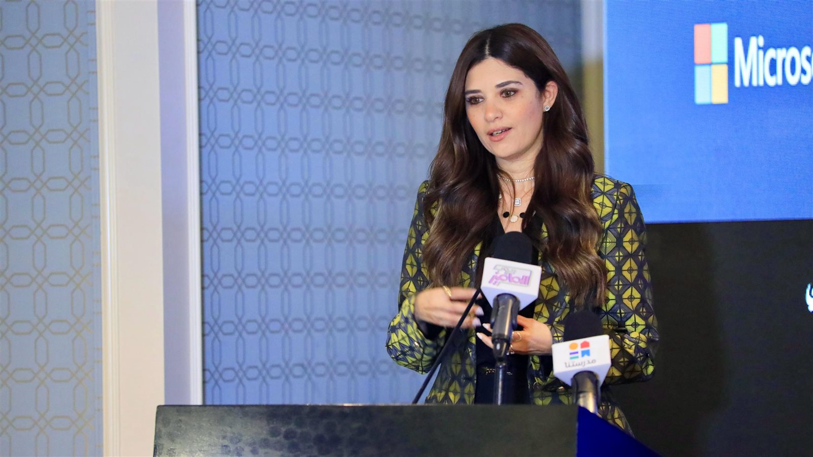 شراكة استراتيجية بين التربية والتعليم ومايكروسوفت لتوفير التعليم الحديث