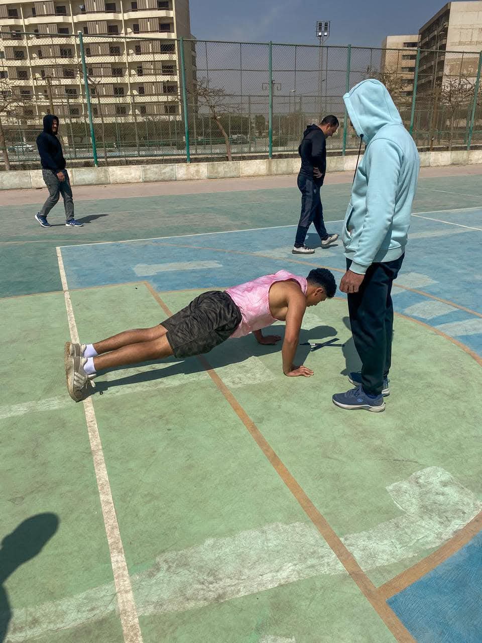 تحدي الكروس فيت يشعل حماس طلاب جامعة حلوان