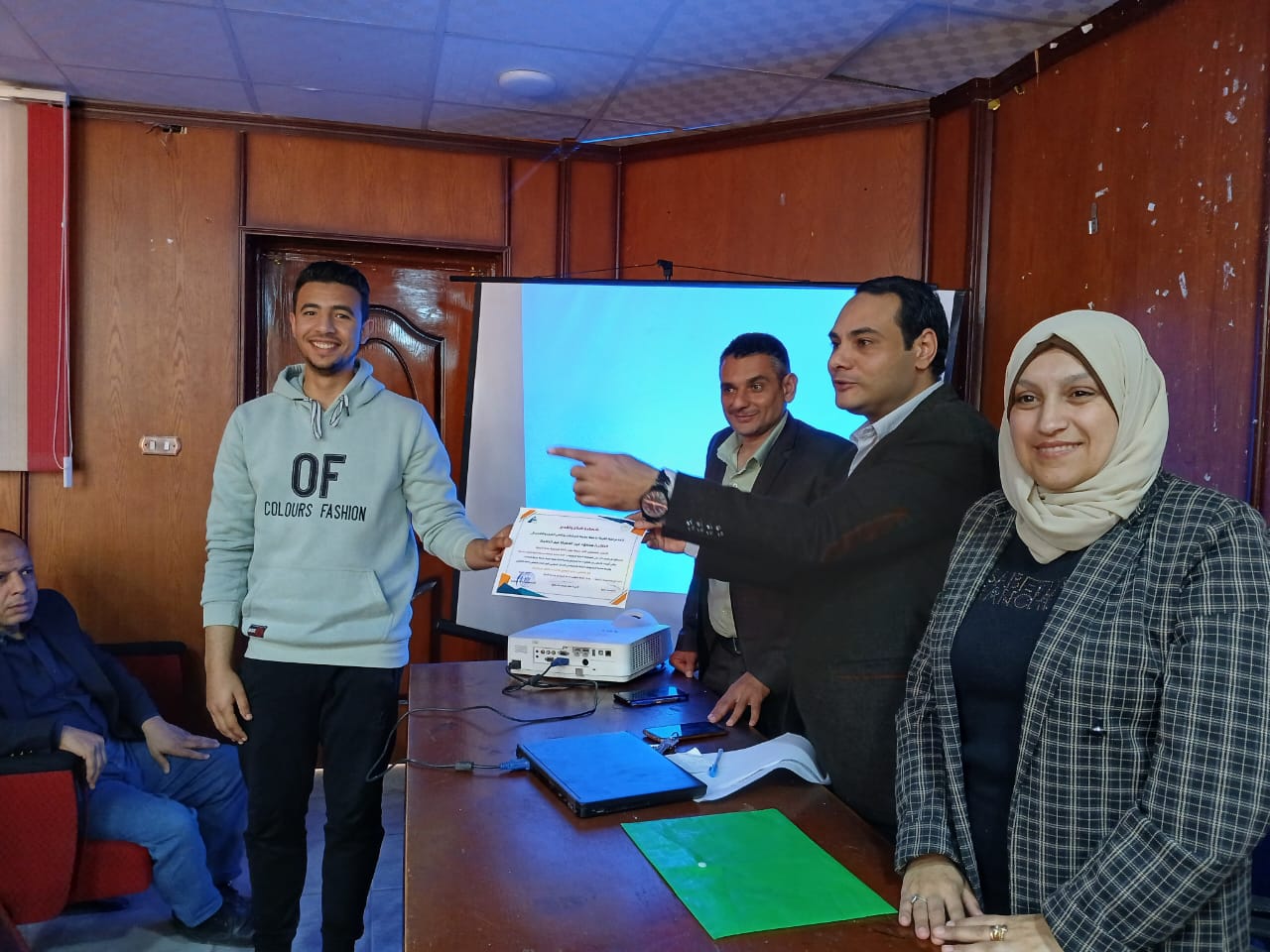 جامعة السادات تشجع الابتكار البيئي في مسابقة طلابية