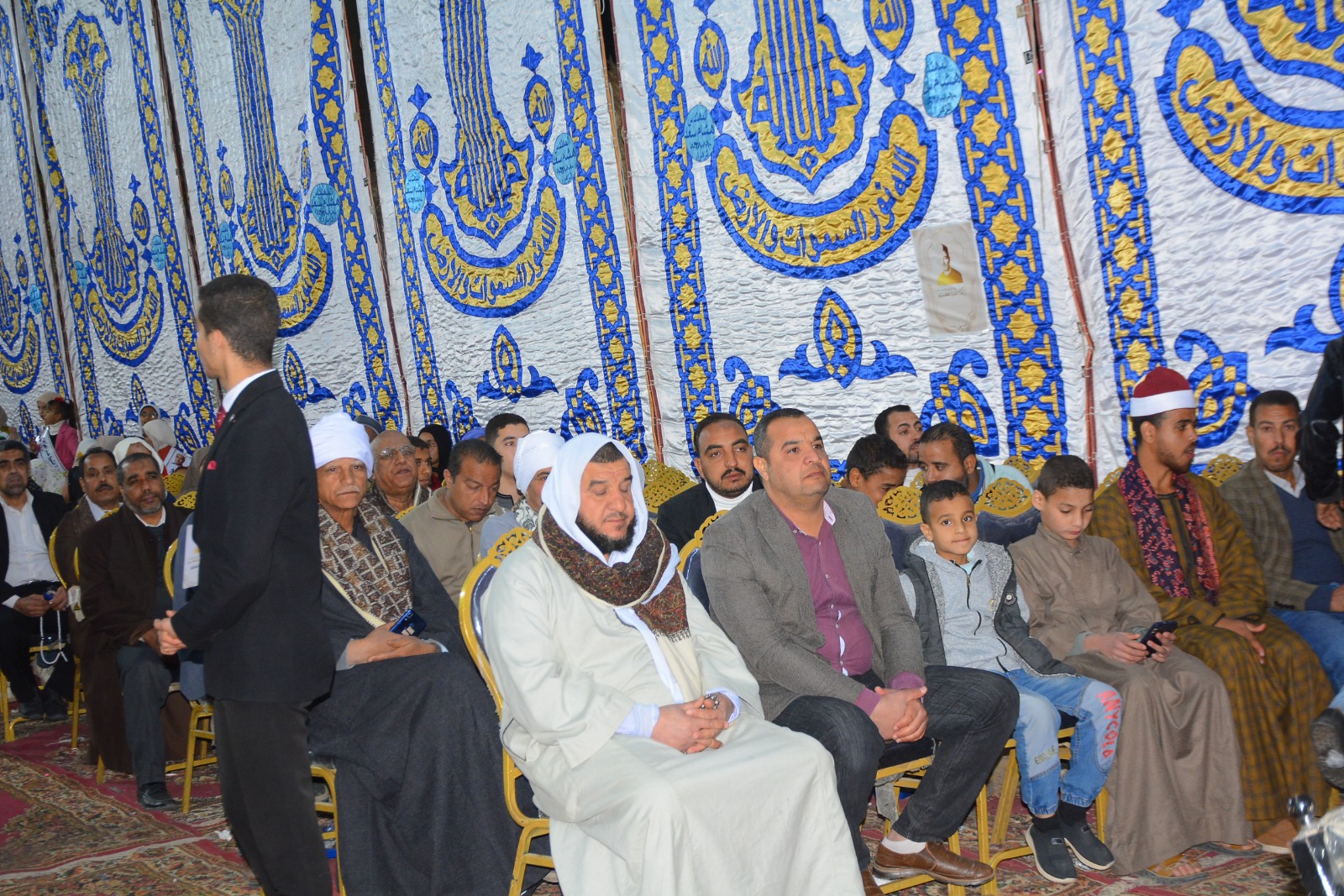 جامعة أسيوط تكرّم حفظة القرآن في أمسية رمضانية بقرية العيسوية