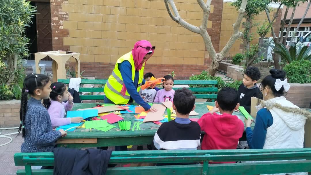 كلية علوم الرياضة بنات بجامعة حلوان تنظم ورشة زينة رمضان صديقة للبيئة