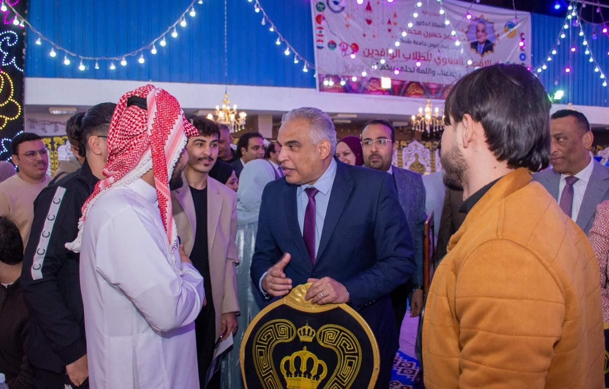 d9f97987-b8ac-40bc-8919-f508ebe4f7ef