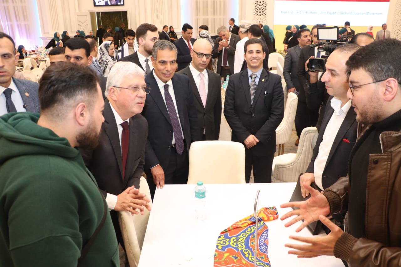 جامعة كفر الشيخ تشارك في حفل إفطار للطلاب الوافدين