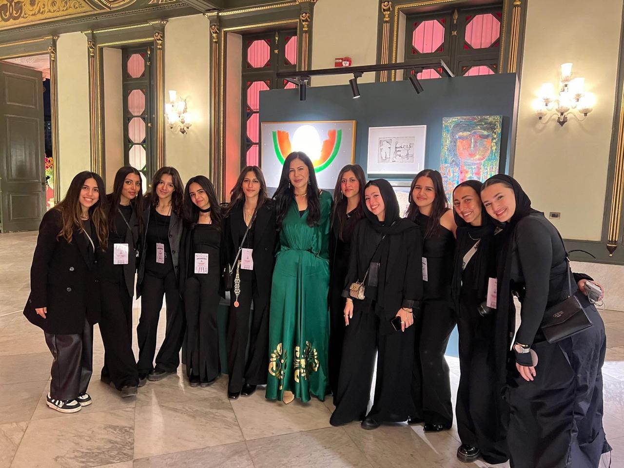 df2caae9-64bb-4fec-996c-77093bbd6583