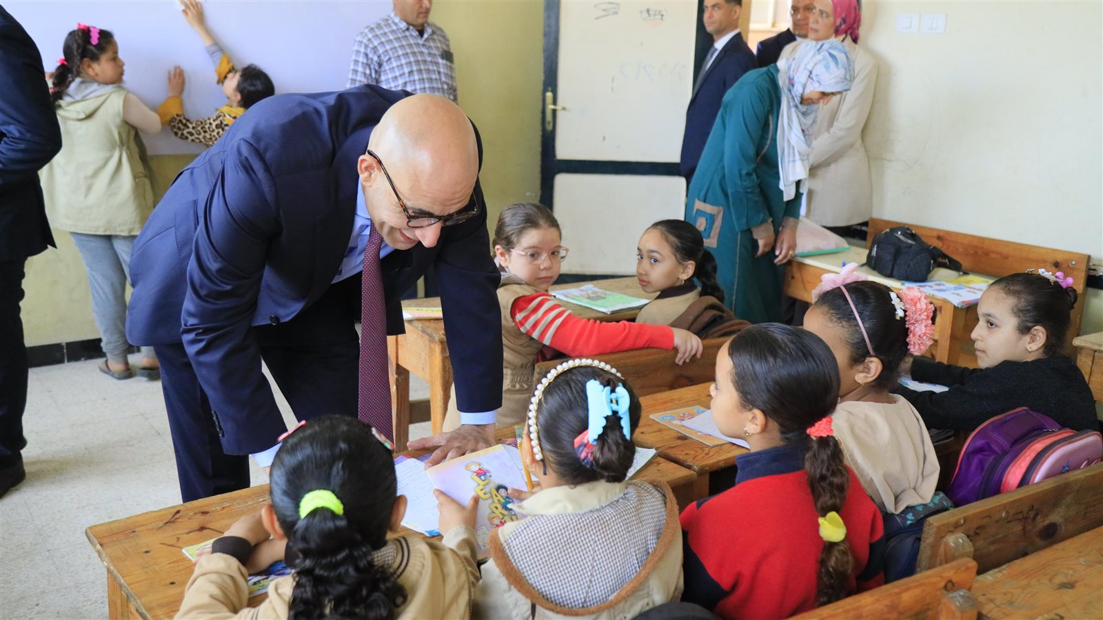 وزير التربية والتعليم في جولة مفاجئة بمدارس المنوفية