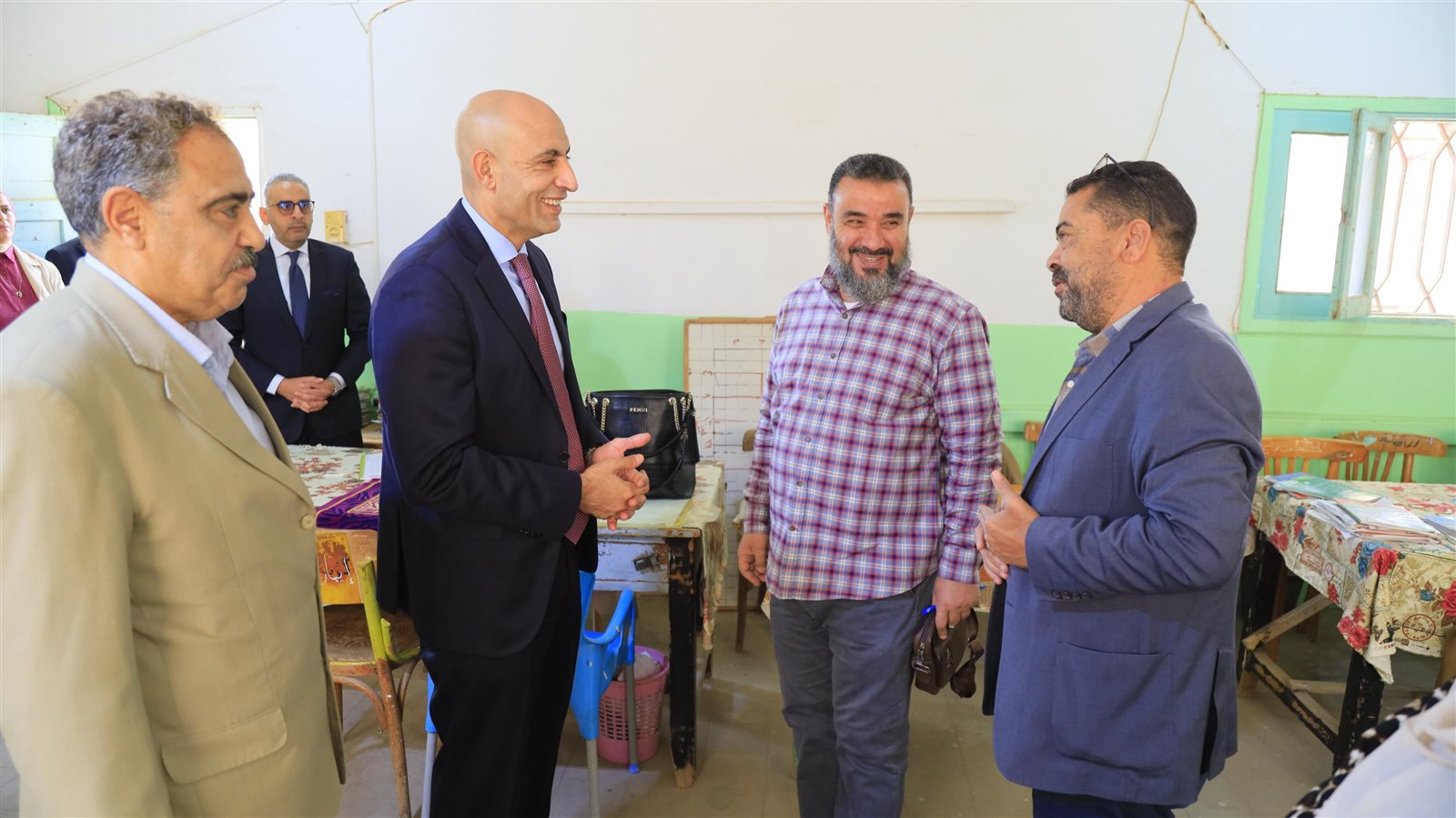 وزير التربية والتعليم في جولة مفاجئة بمدارس المنوفية