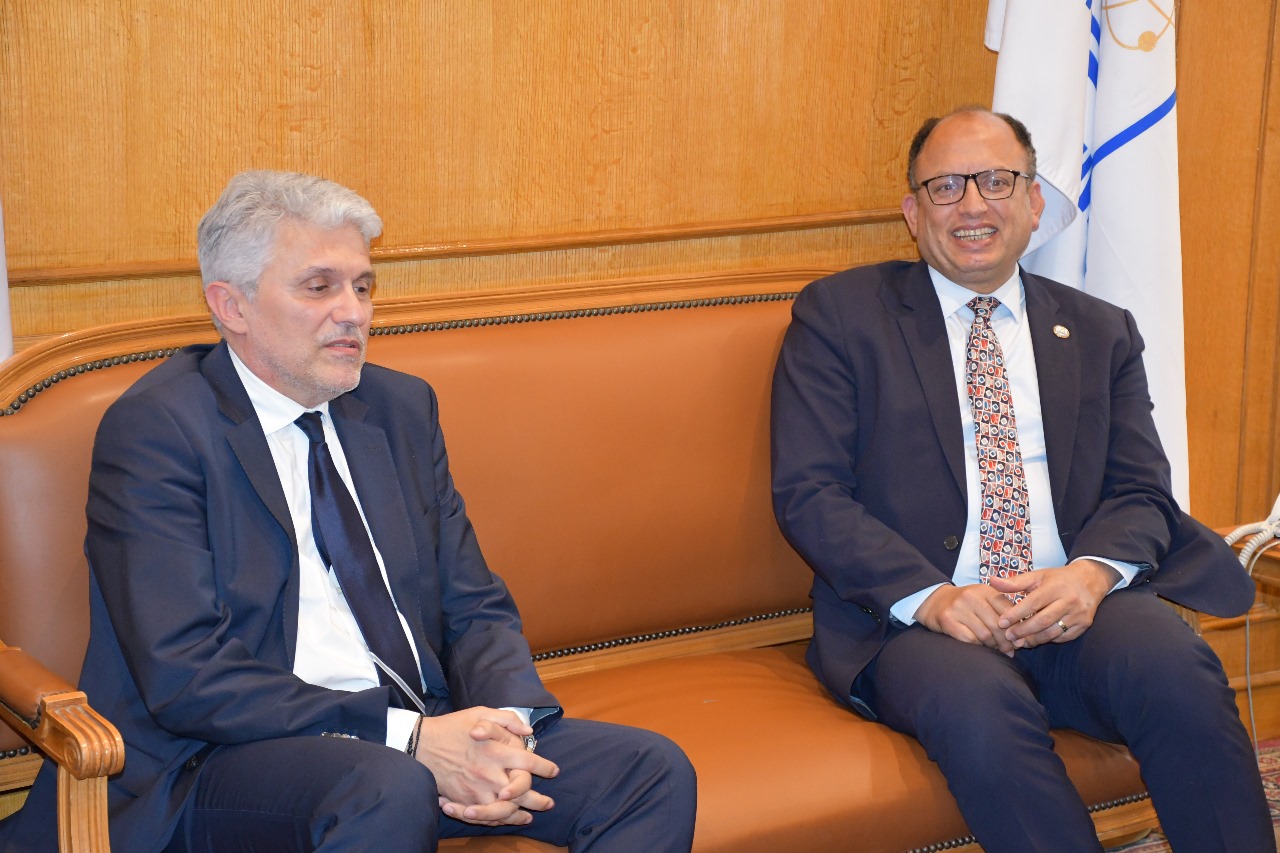 جامعة حلوان تعزز التعاون الأكاديمي الدولي مع جامعة ديموكريتوس