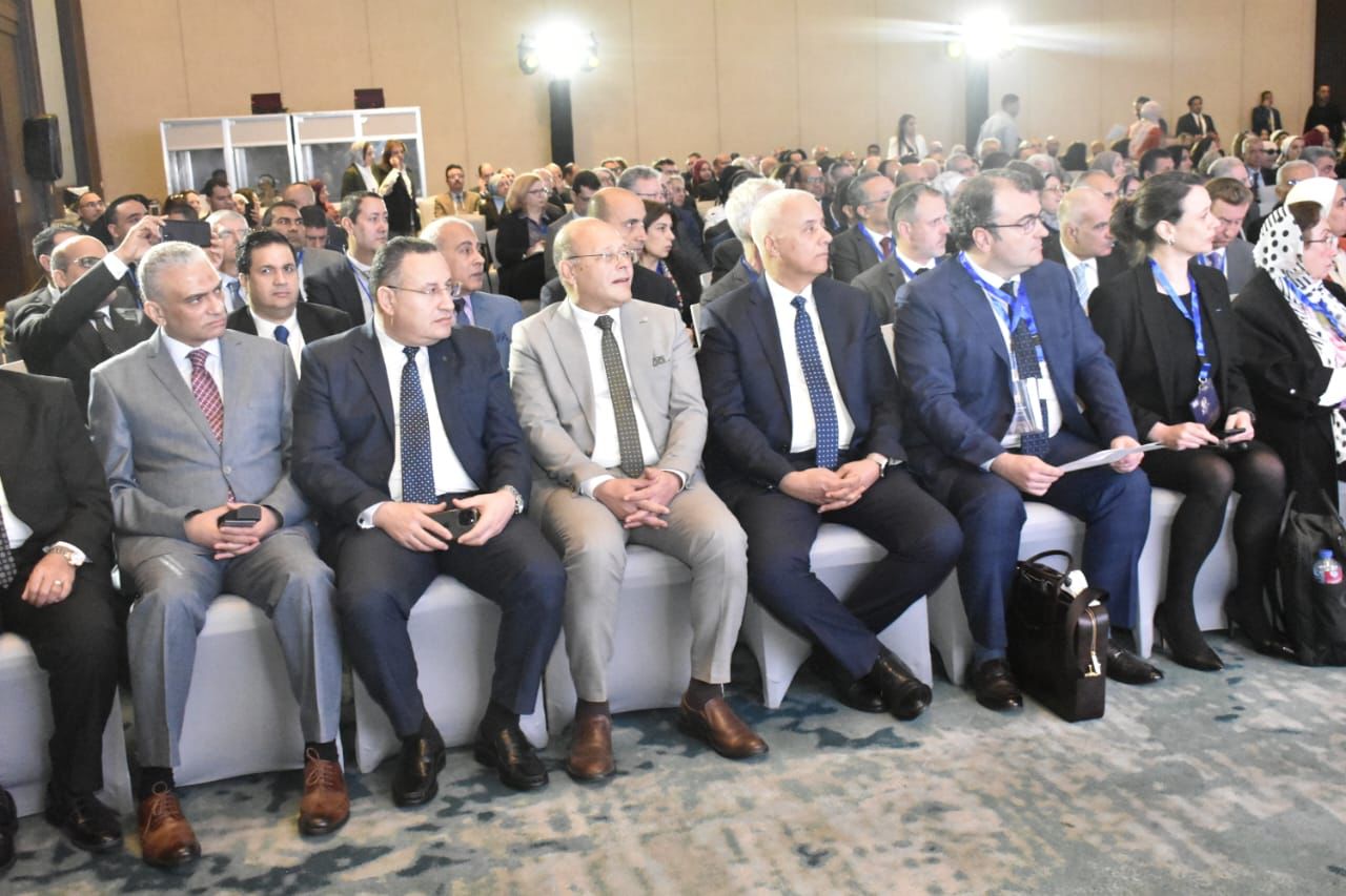 رئيس جامعة سوهاج يشارك في المؤتمر المصري الفرنسي للتعاون العلمي