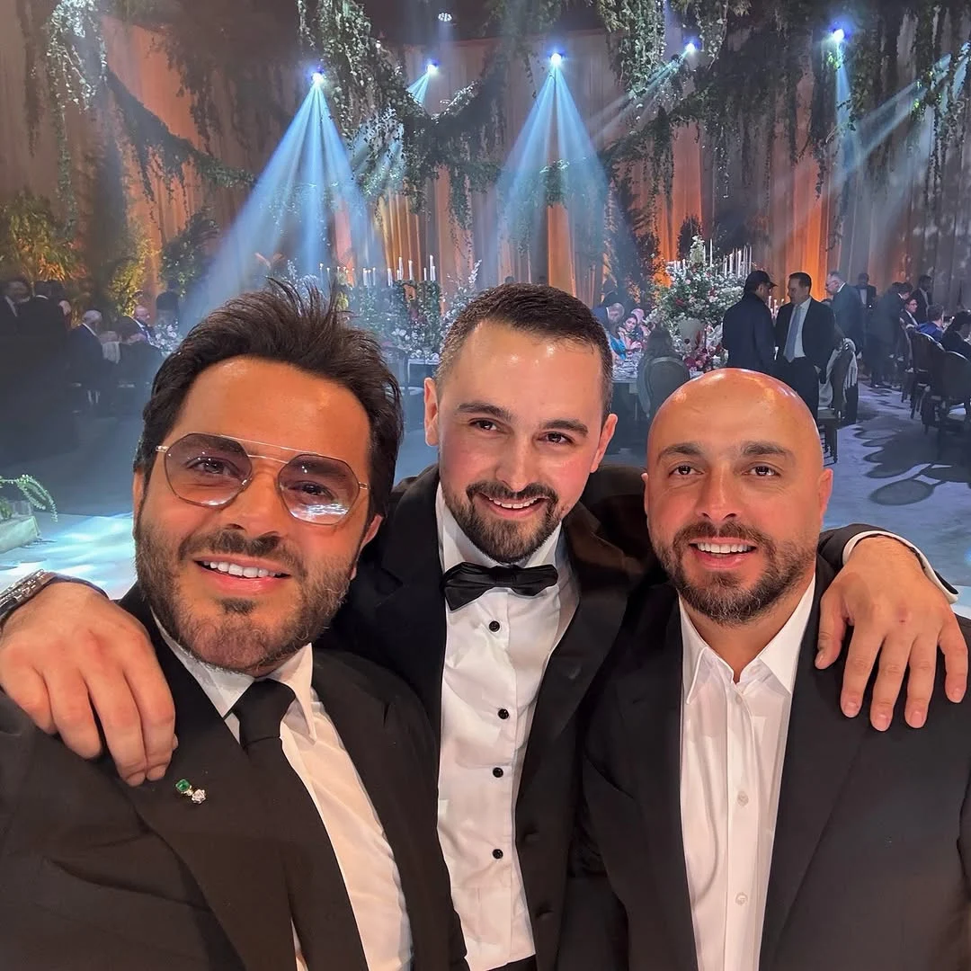 احتفالية مبهجة بين الأقارب والفنانين