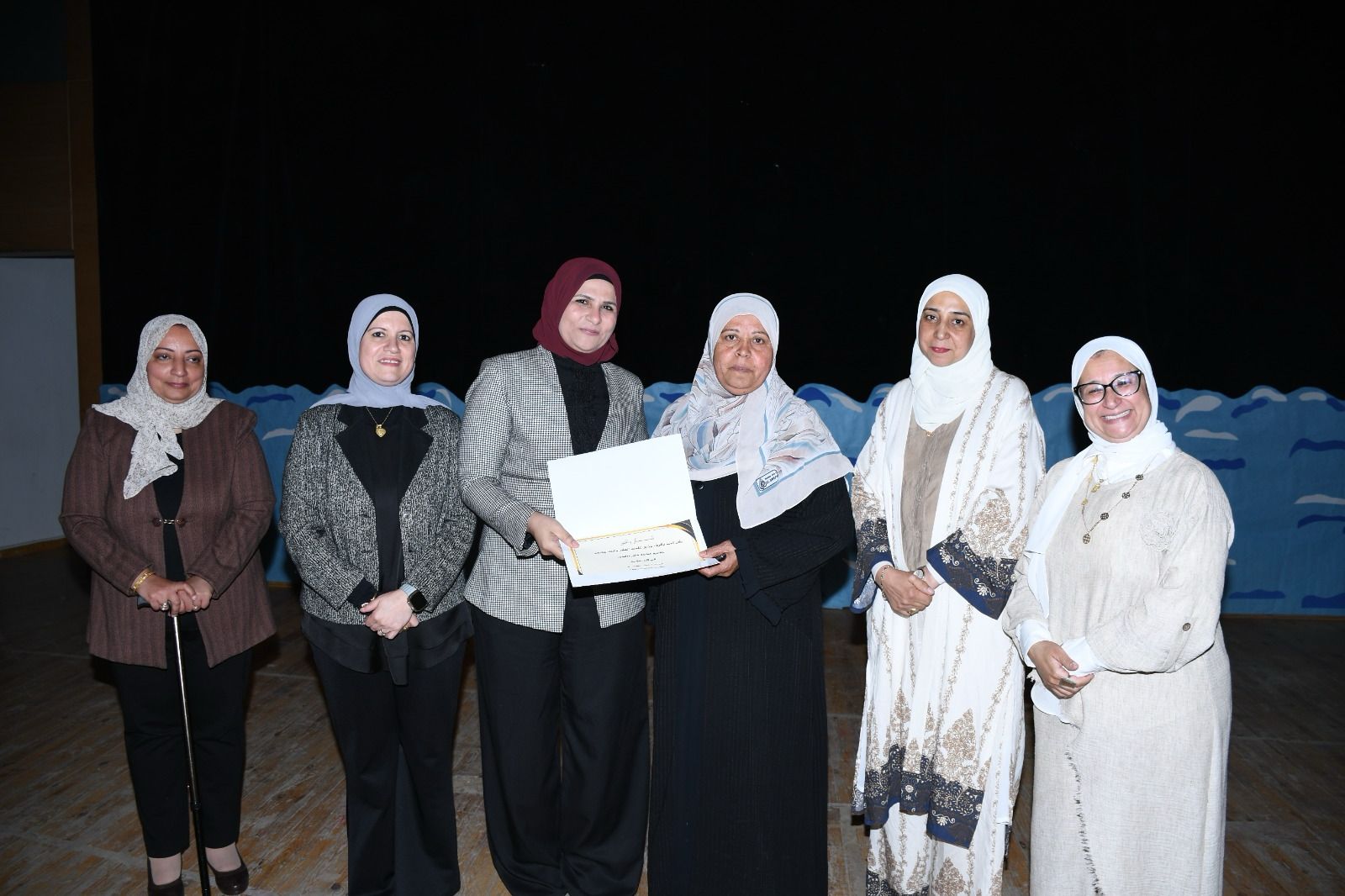 مؤتمر الهوية والتماسك المجتمعي بكلية البنات