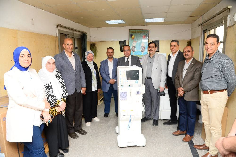 جامعة أسيوط تستلم 8 أجهزة غسيل كلوي متطورة