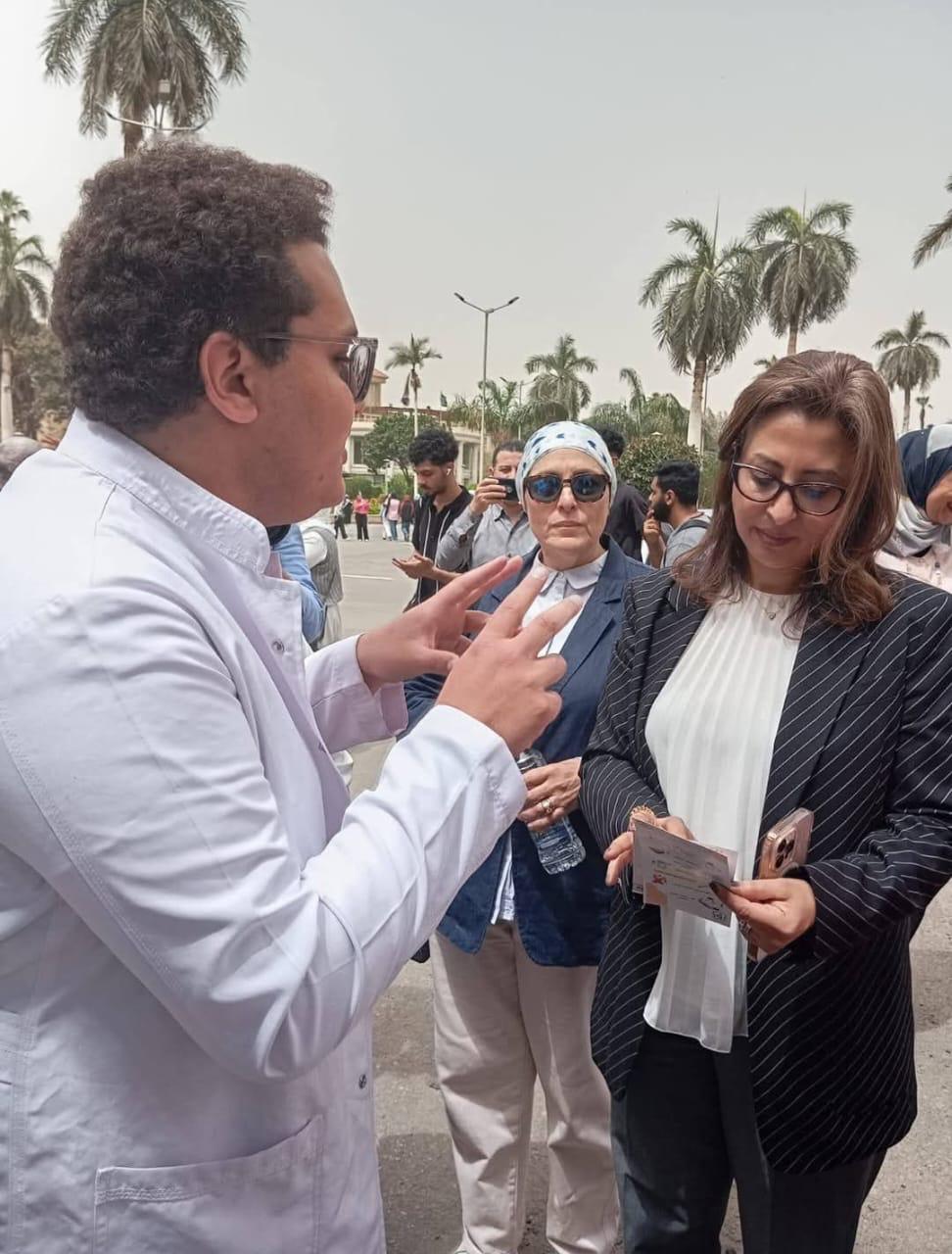 جامعة القاهرة تُنظم حملة توعوية لصحة الفم والأسنان