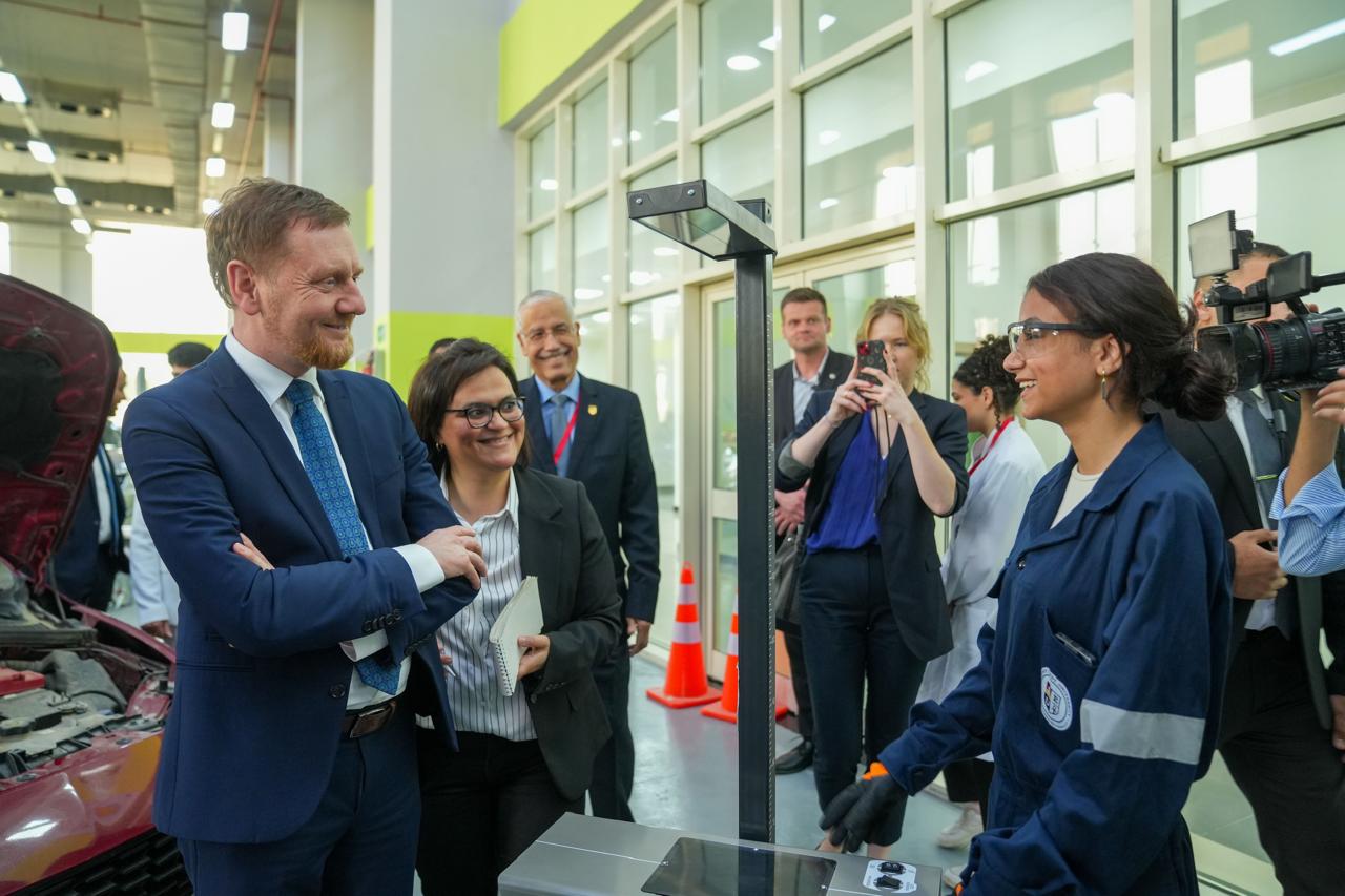 افتتاح عالمي لجامعة ساكسوني مصر