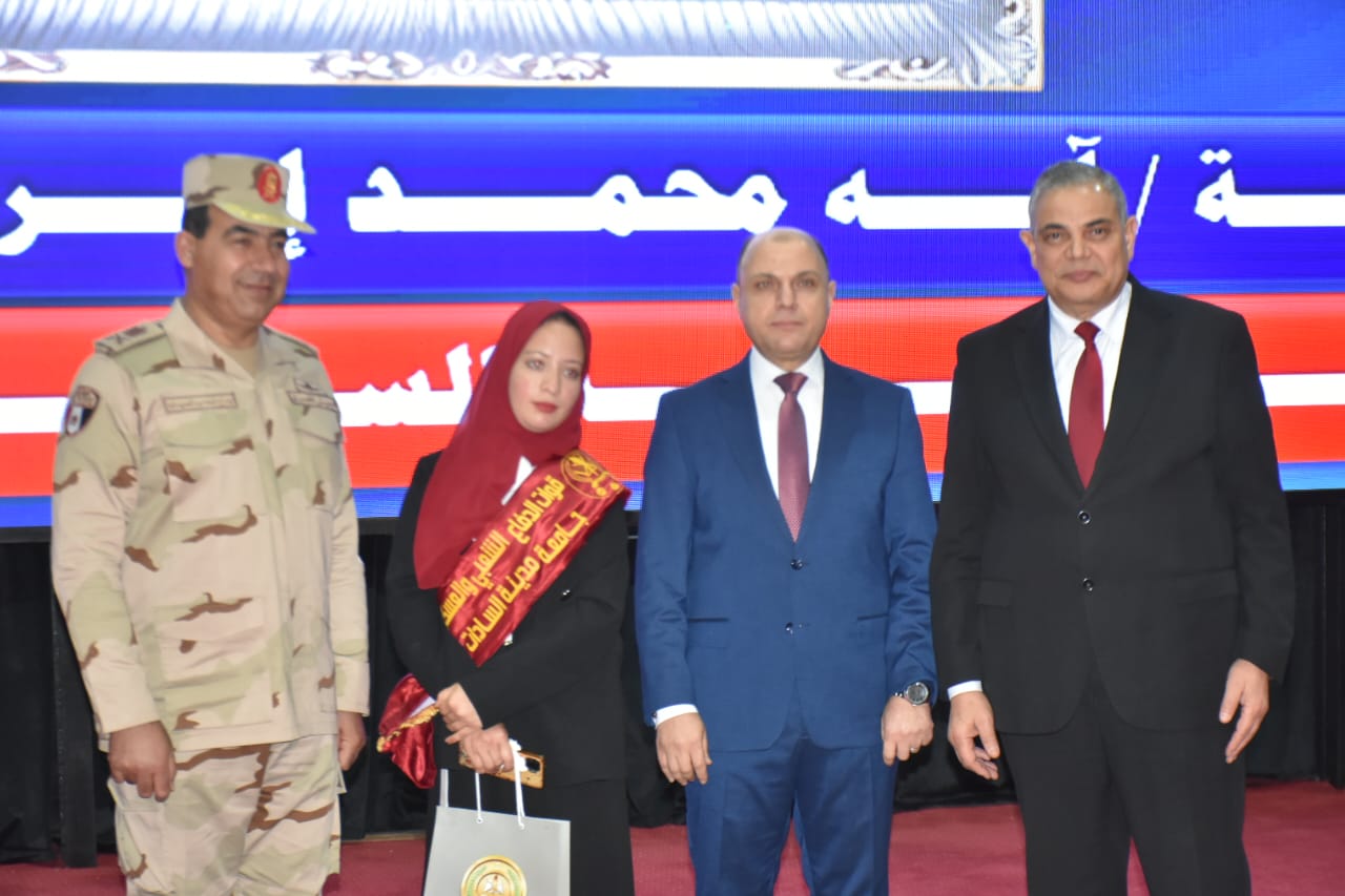 رئيس جامعة السادات تشهد ندوة تثقيفية رائدة تجمع 12 جامعة 