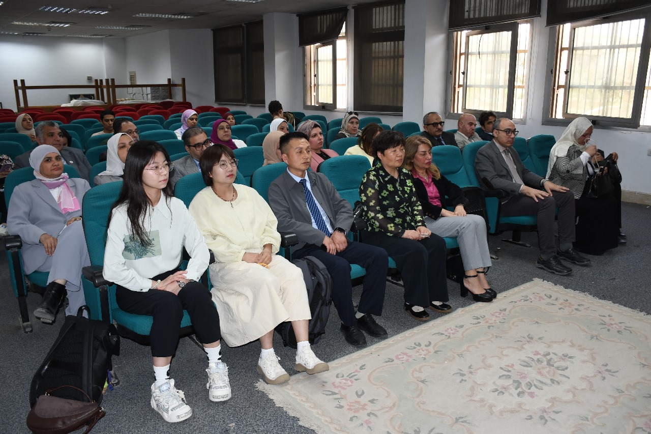 تعاون علمي بين جامعة حلوان وجامعة Shaanxi الصينية في الطب التقليدي