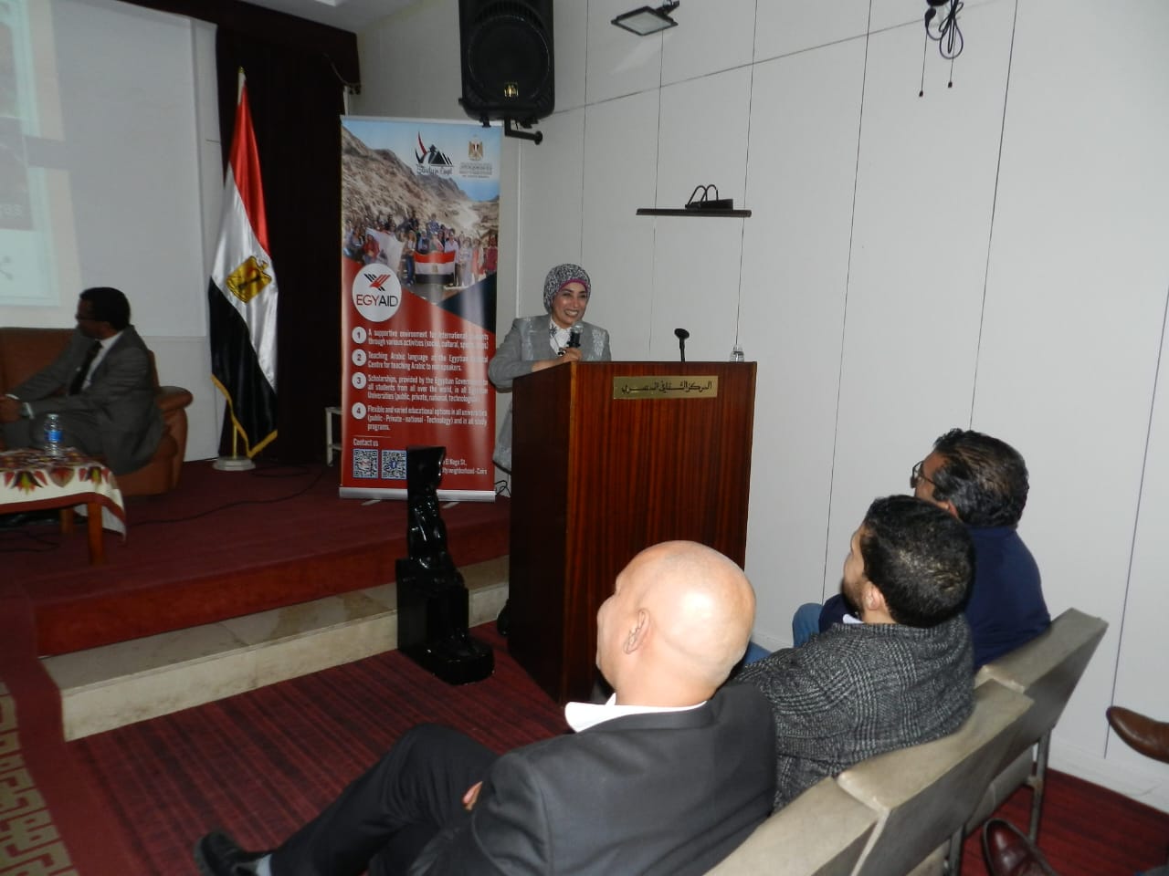 رئيس جامعة الأقصر تشارك في افتتاح فعاليات 