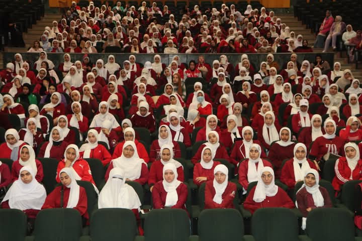 جامعة المنوفية تطلق أولى دورات الوطنية لطالباتها بالشراكة مع الدفاع الشعبي