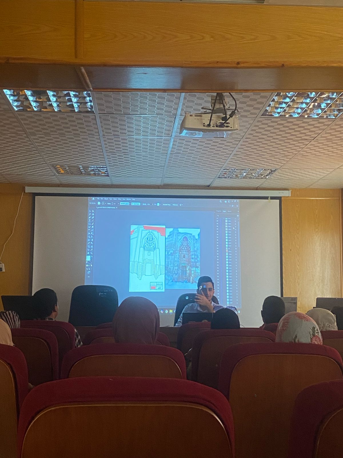 كلية الآثار بجامعة الأقصر تنظم ورشة عمل حول توظيف التكنولوجيا في توثيق التراث