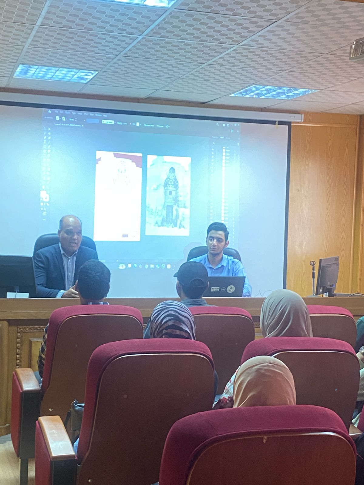 كلية الآثار بجامعة الأقصر تنظم ورشة عمل حول توظيف التكنولوجيا في توثيق التراث