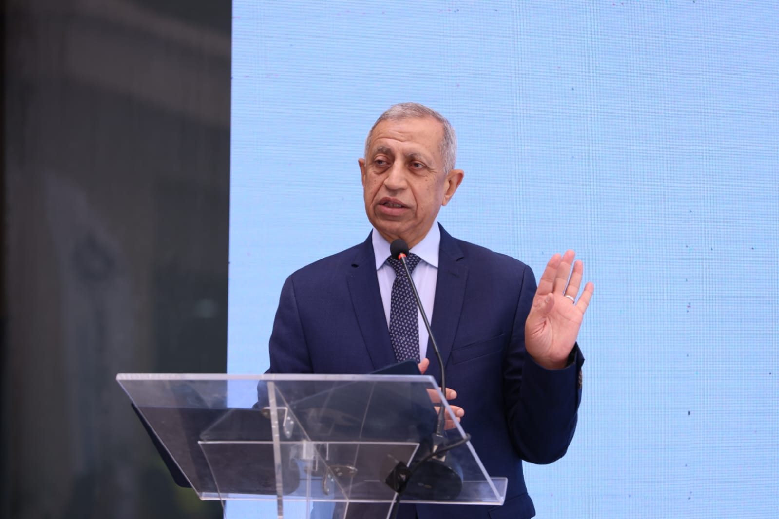 افتتاح المؤتمر العلمي الثالث للطب البشري بفرع الأكاديمية بالعلمين