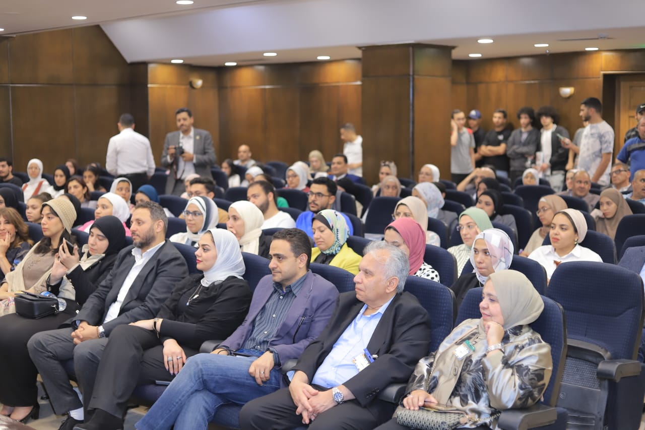 جامعة حلوان تحتفل بتخريج شركات Biocluster الناشئة