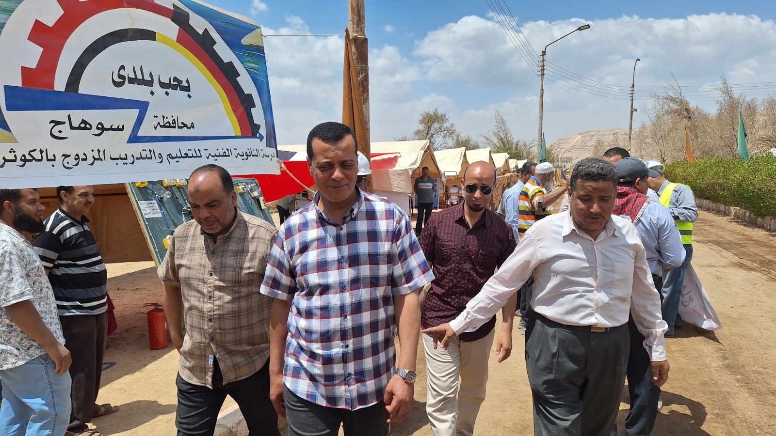 0a6e44dc-8f65-4b50-bc7e-25dd9cd0d2ce