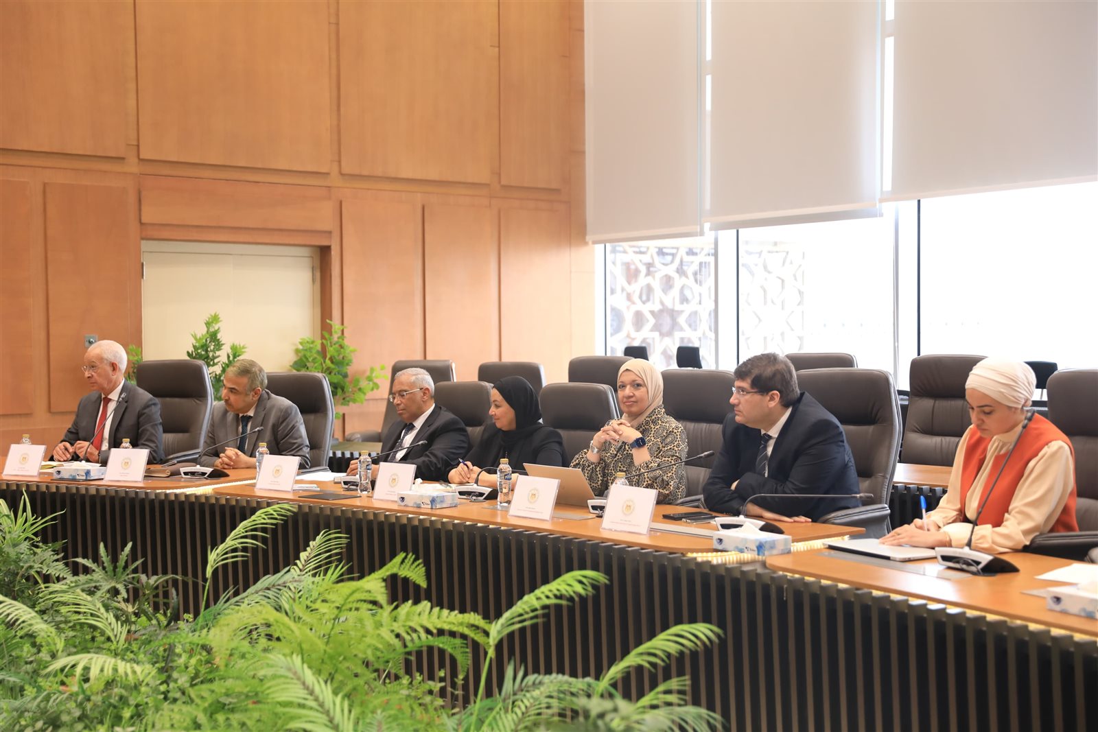 وزير التعليم العالي يبحث مع نظيرته اليابانية كيفية تطوير التعليم العالي والبحث العلمي