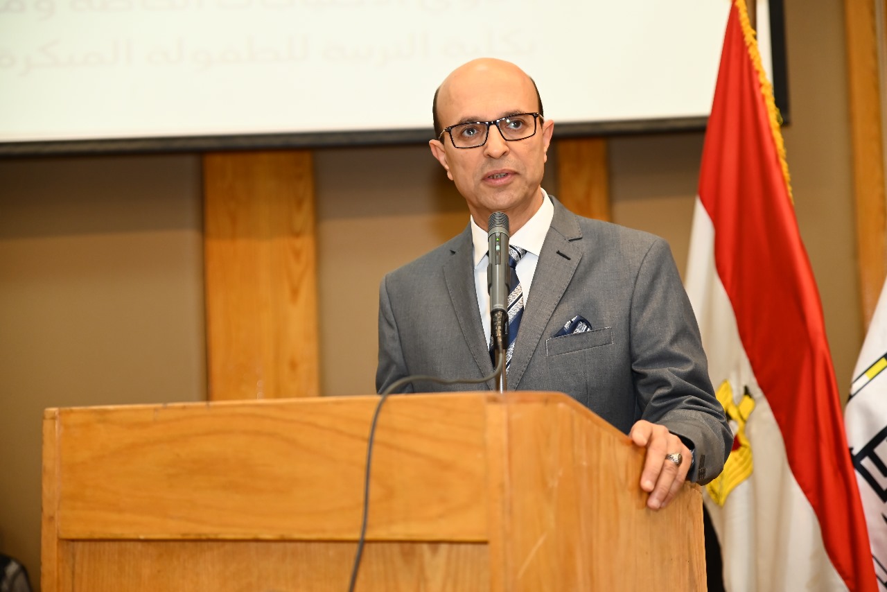 الدكتور أحمد المنشاوي رئيس جامعة أسيوط