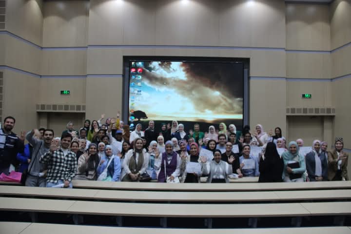 جامعة عين شمس تقود التوعية بنظافة الأيدي في احتفال عالمي لمكافحة العدوى