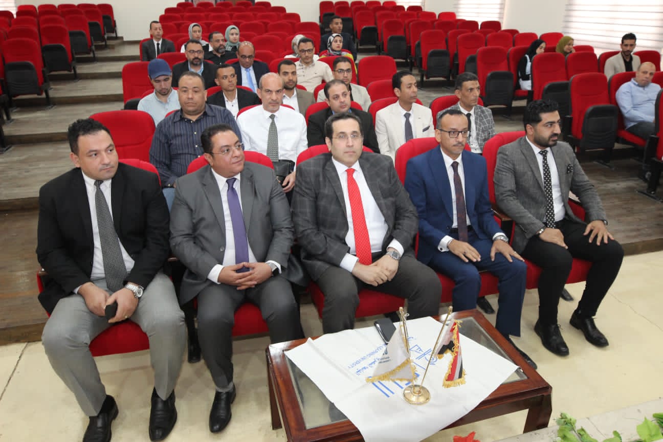الجامعة المصرية للتعلم الإلكتروني الأهلية تطلق الملتقى الأول للإداريين ببورسعيد