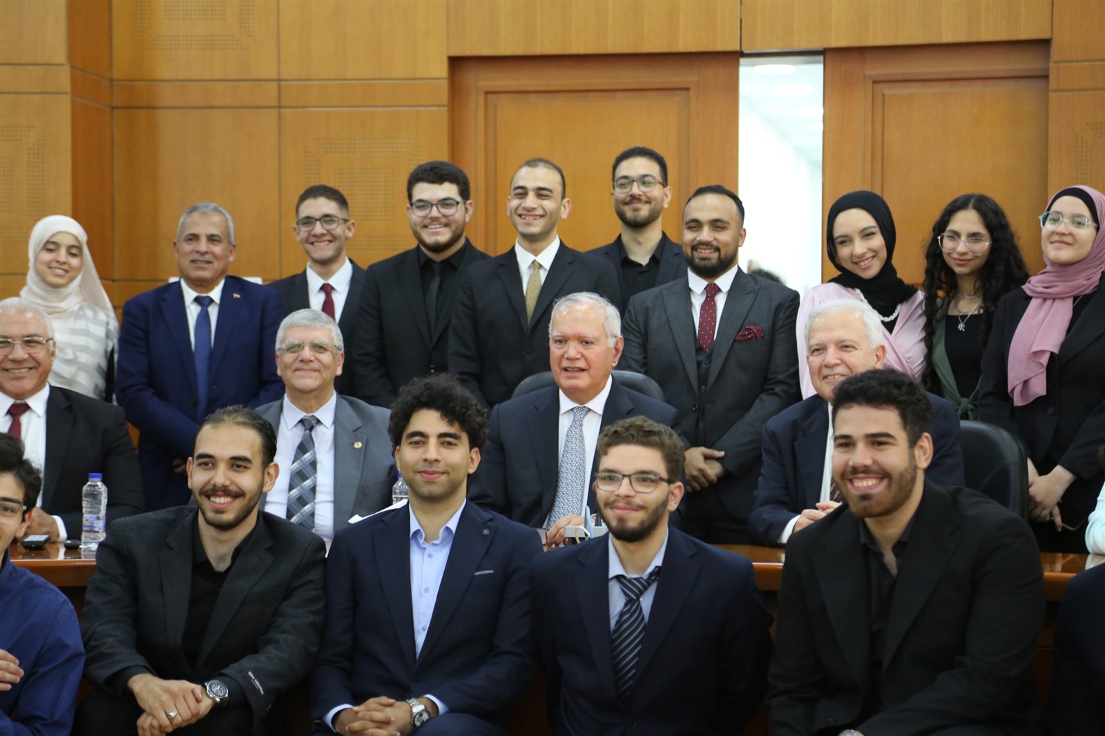 طلاب الجامعة المصرية اليابانية يتألقون في محاكاة أممية بحضور السفير محمد العرابي