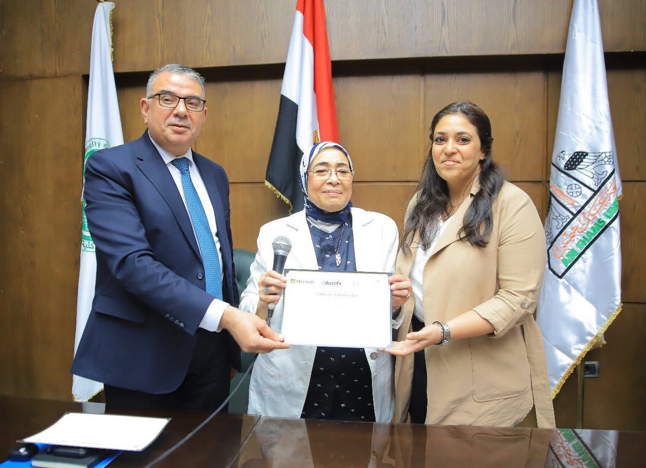 جامعة عين شمس تكرّم صُنّاع التميز في مشروع الذكاء الاصطناعي