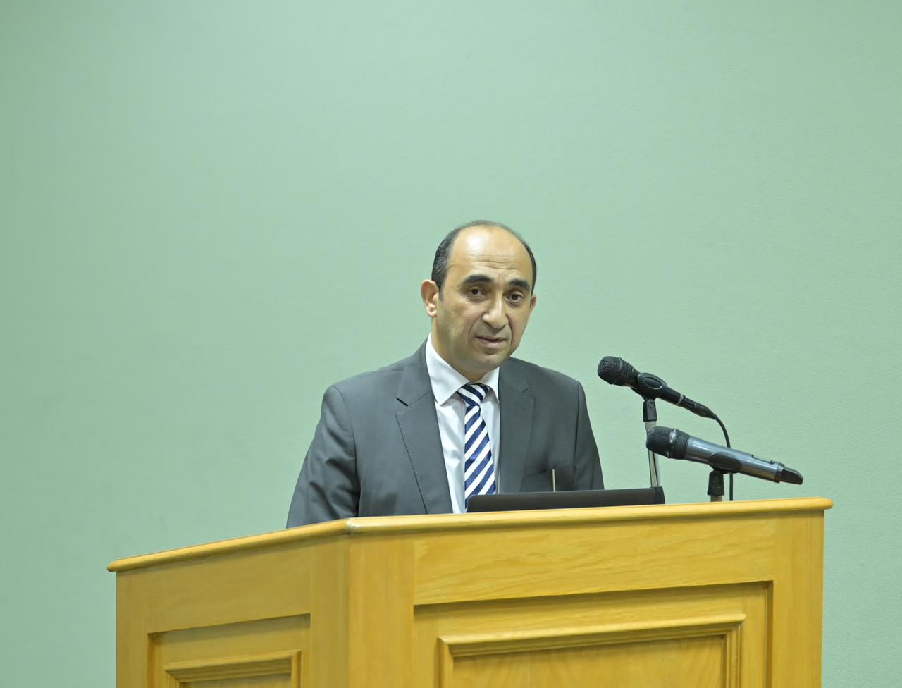 جامعة القاهرة تطلق شراكة أوروبية جديدة في أبحاث الصوت والليزر